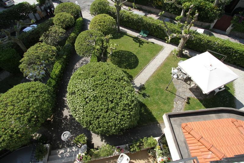 Hotel Montecarlo Lido di Camaiore Kültér fotó