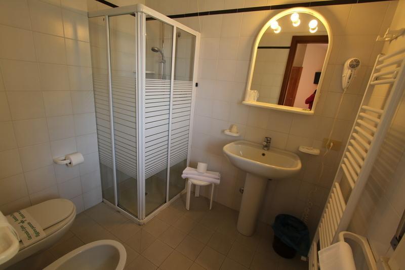 Hotel Montecarlo Lido di Camaiore Szoba fotó